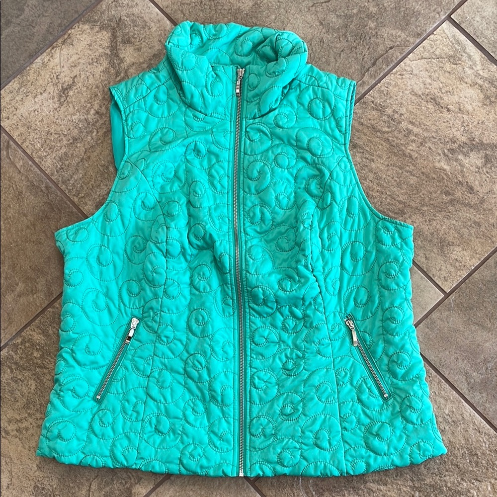 + nwot + CJ BANKS Embroidered Vest